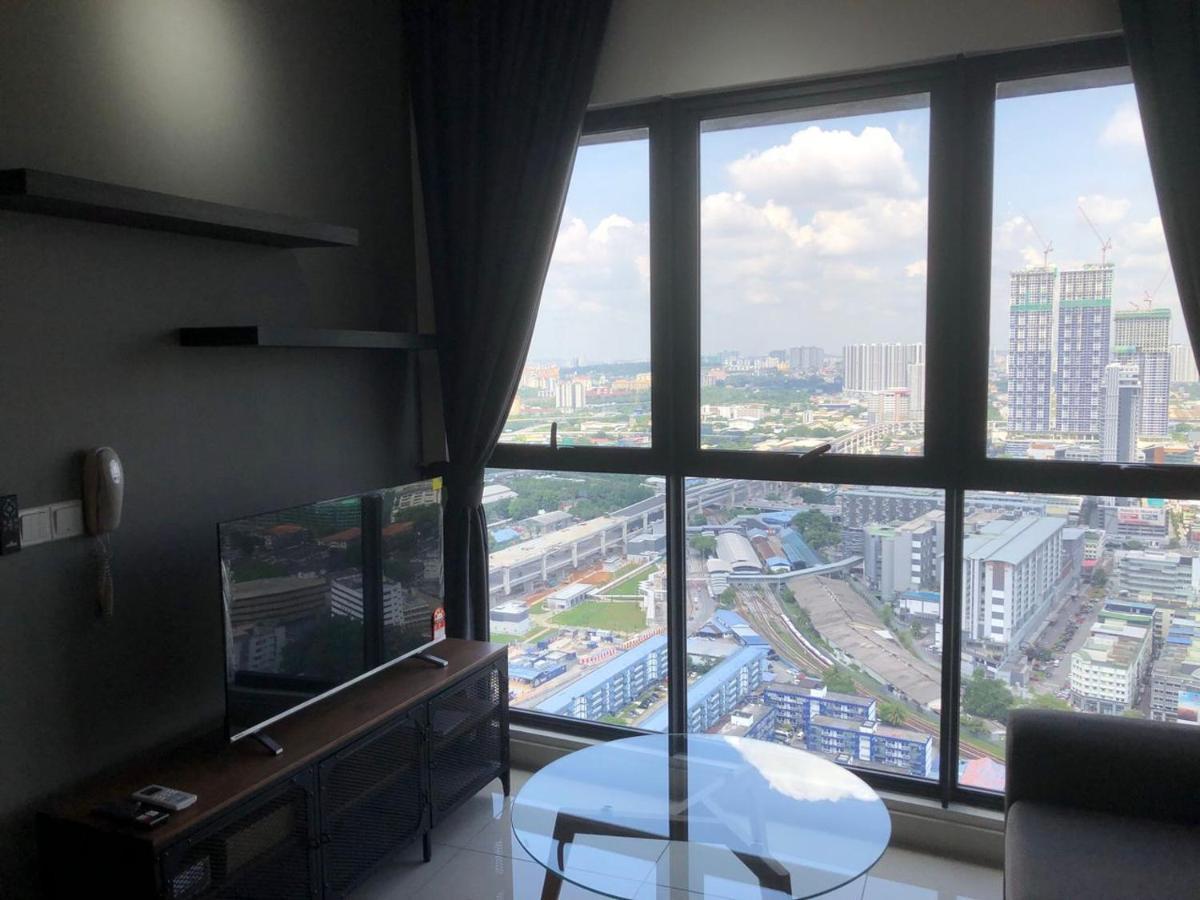 Lucky Continew Residence 1 Bedroom - Trx Kl Kuala Lumpur Luaran gambar