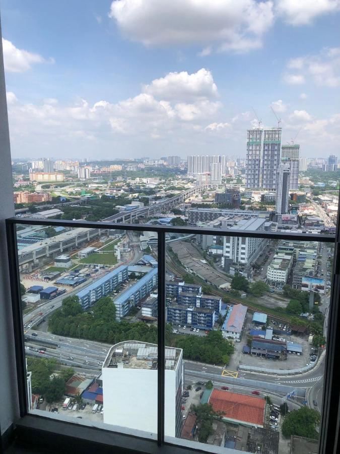 Lucky Continew Residence 1 Bedroom - Trx Kl Kuala Lumpur Luaran gambar